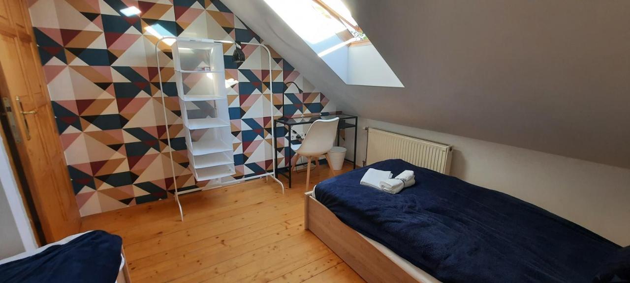 Hi-Bp Garden City Batsanyi Apartment 3 Rooms, Apartment Upstairs Near The City Train With Free Parking Budapest Exterior foto