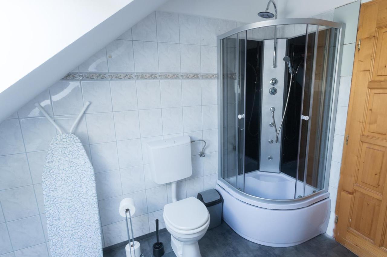 Hi-Bp Garden City Batsanyi Apartment 3 Rooms, Apartment Upstairs Near The City Train With Free Parking Budapest Exterior foto